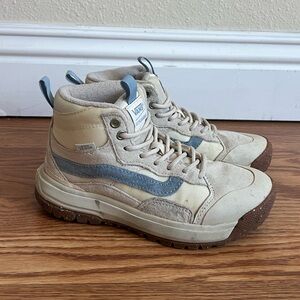 Vans the UltraRange EXO Hi MTE-1 White/Blue Stripe